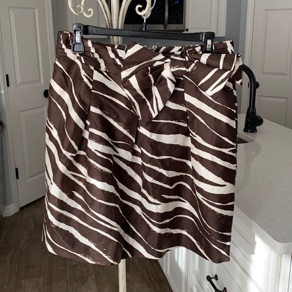 Kate Spade Skirts, Kolette Bow Safari Semi Pleated Skirt B. Size 6